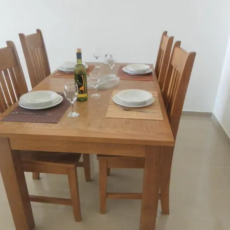 First Floor One Bedroom Apartment, Sea & Pool View, Free Wifi Apartment *