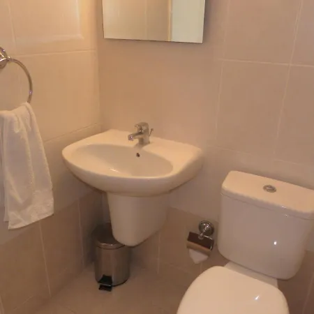 Apartment First Floor One Bedroom Apartment, Sea & Pool View, Free Wifi Peyia