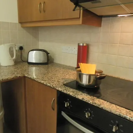 First Floor One Bedroom Apartment, Sea & Pool View, Free Wifi Διαμέρισμα *